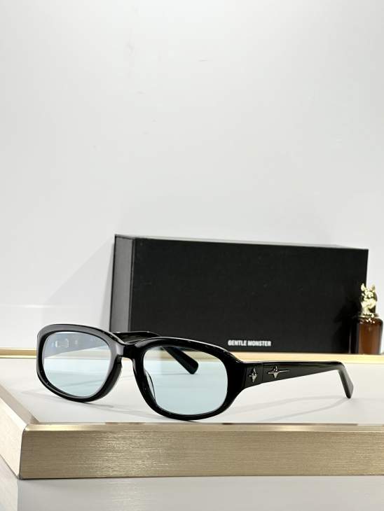 Picture of Gentle Monster Sunglasses _SKUfw73238847fw